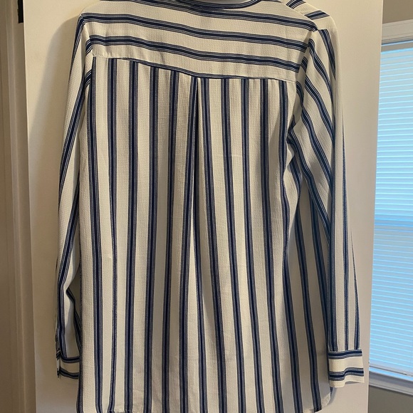 Striped top - Picture 2 of 4